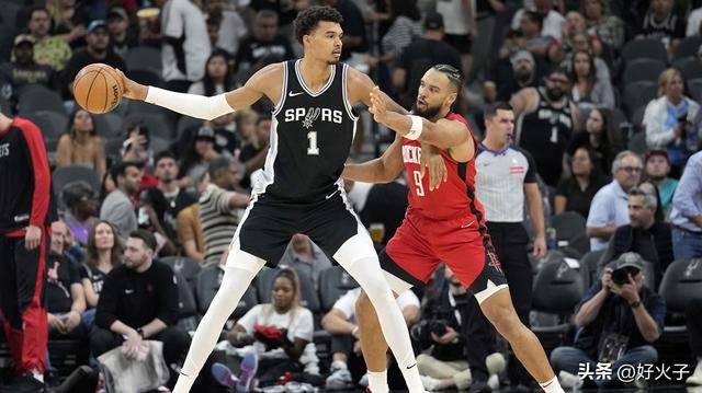 分析：奥拉朱旺如何帮助马刺队维克托·文班亚马在休赛期蜕变