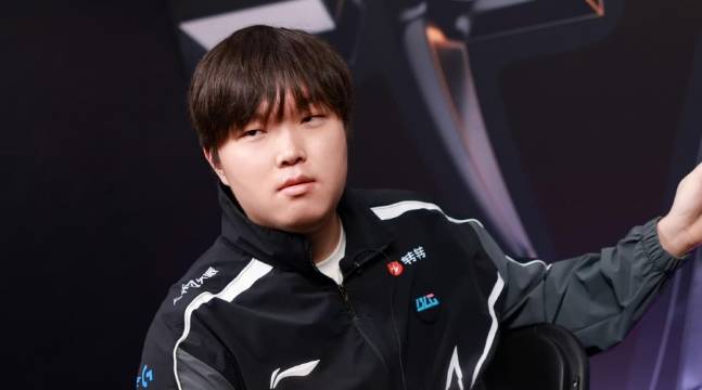 【一竞技1JingJi】LOL：IG德玛西亚杯阵容曝光 Bin主动降薪拒绝退役！